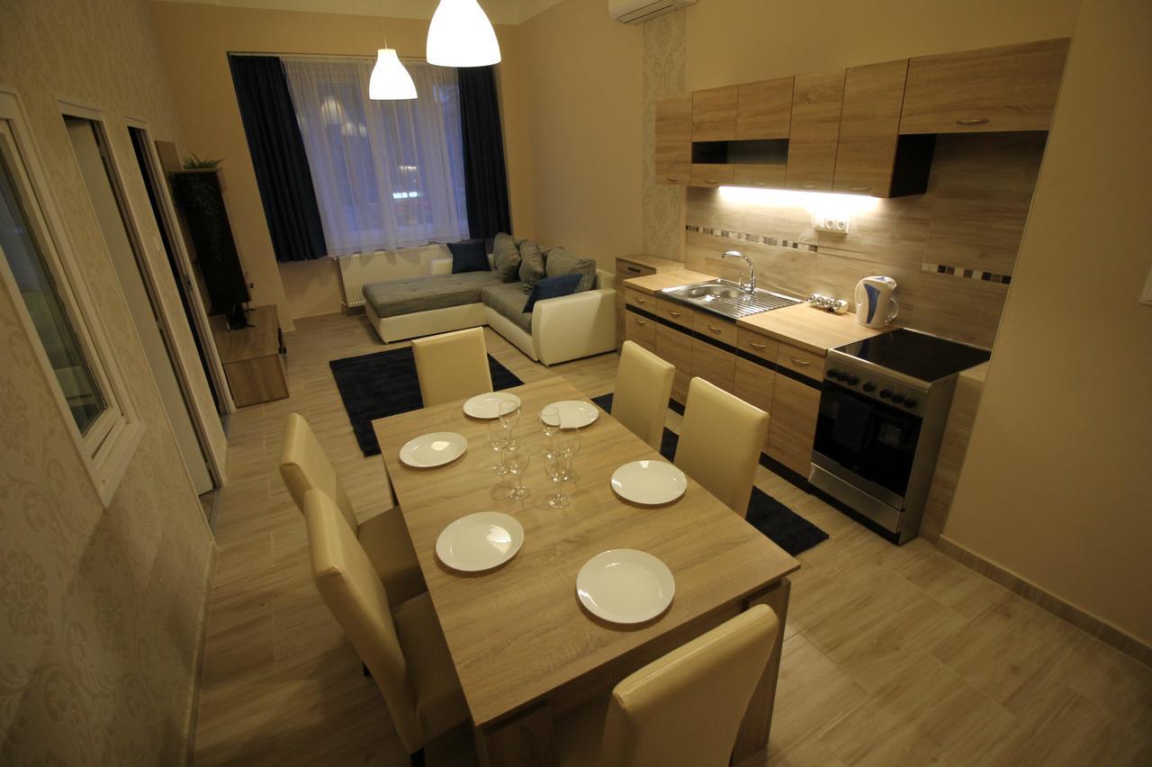 Center Businessclass Apartment Budapest Eksteriør billede
