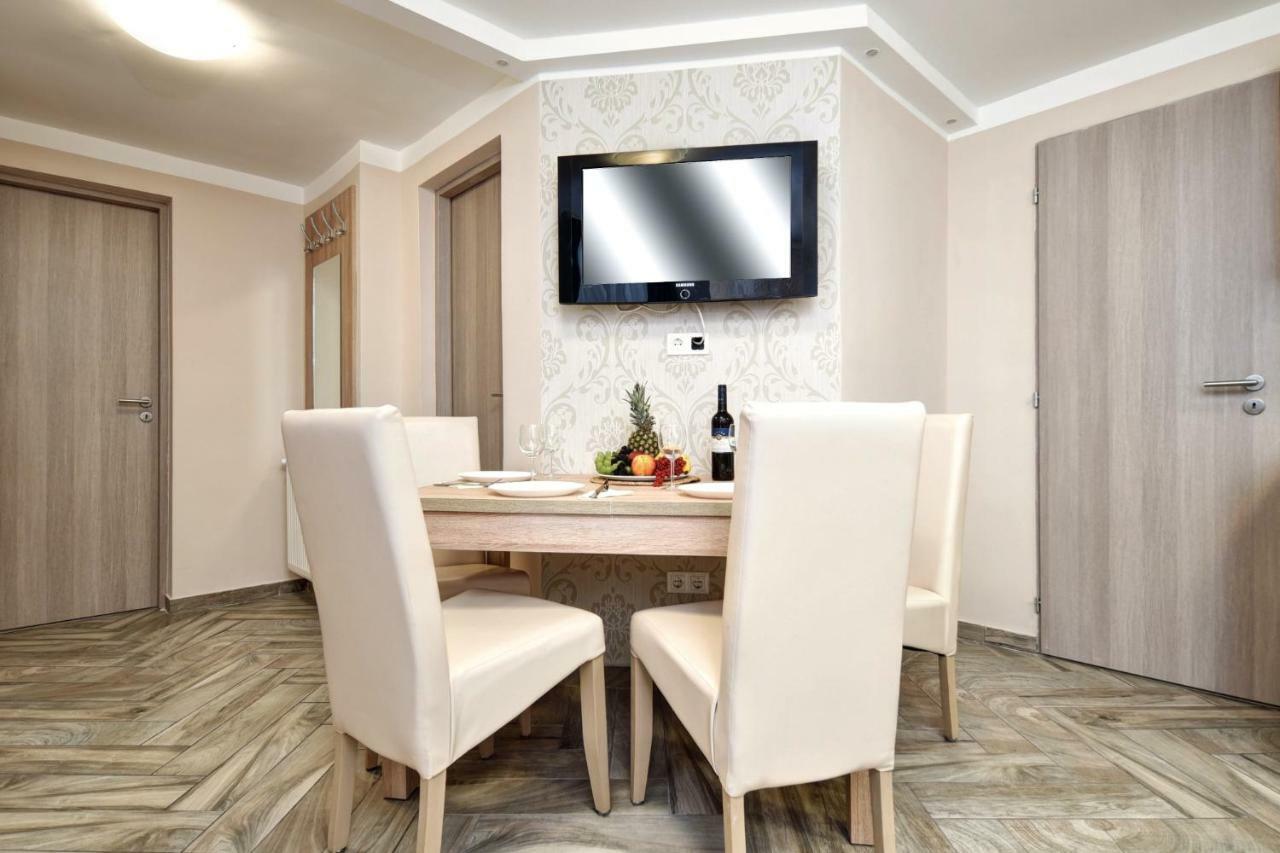 Center Businessclass Apartment Budapest Eksteriør billede